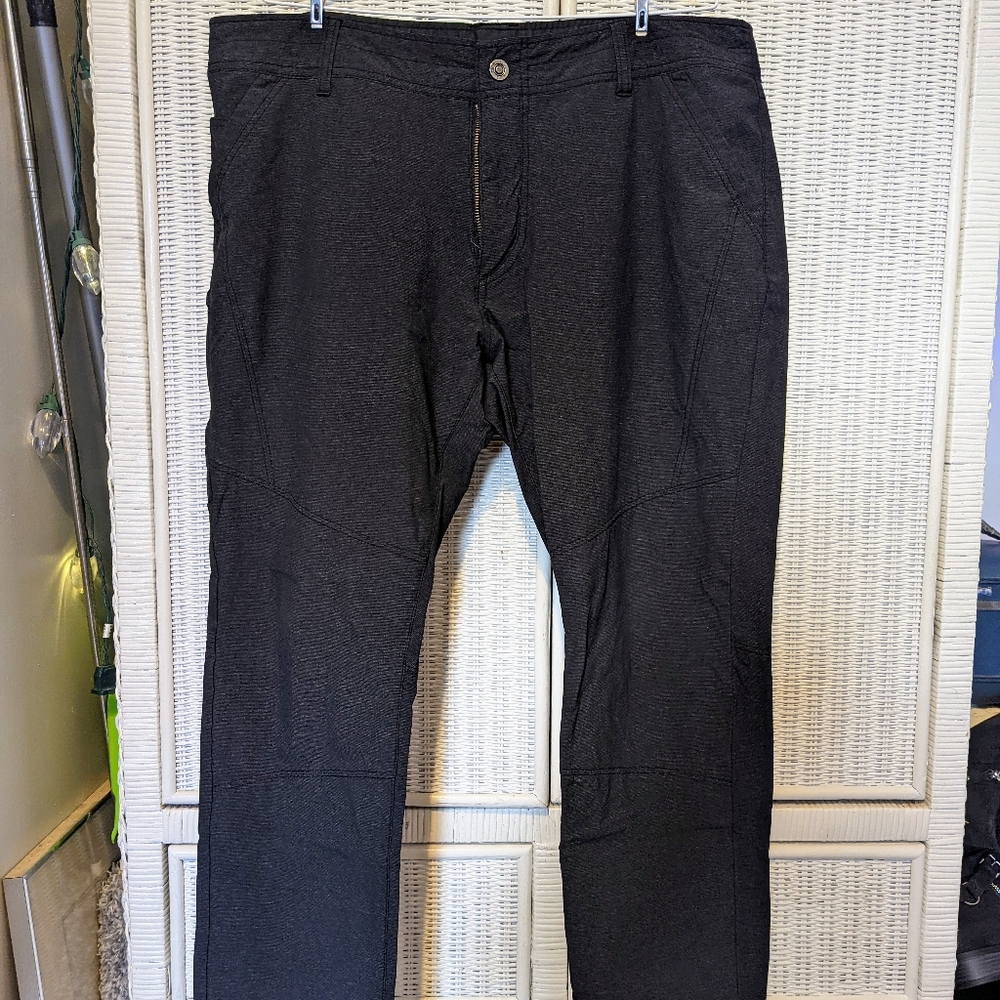 Kuhl lightweight hiking pants 40x30